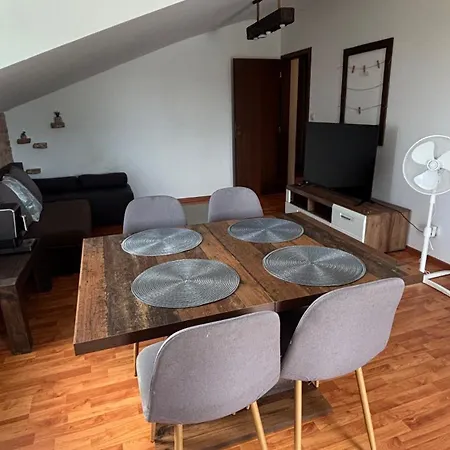 2-room Near Xbionic-sphere And Bratislava With Free Parking *