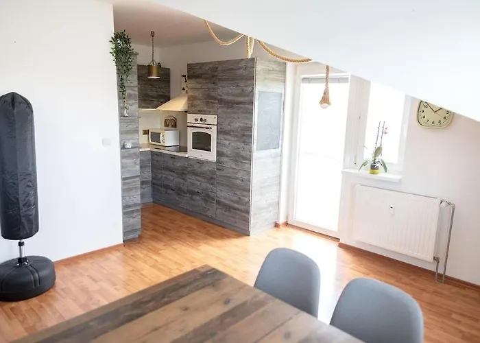 شقة 2-room Near Xbionic-sphere And Bratislava